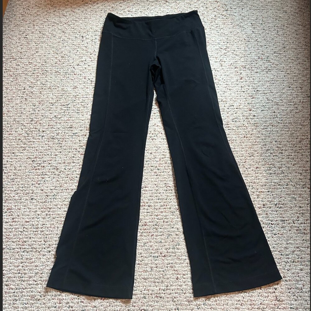 Old Navy Flared Yoga Pants